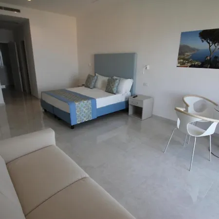 Hotel Lucia